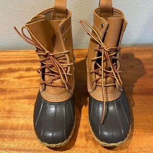 L.L. Bean Boots NWOT 6M
